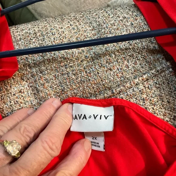 Ava & Viv Sleeveless Button-Front Bright Red Maxi Dress - Picture 2 of 7